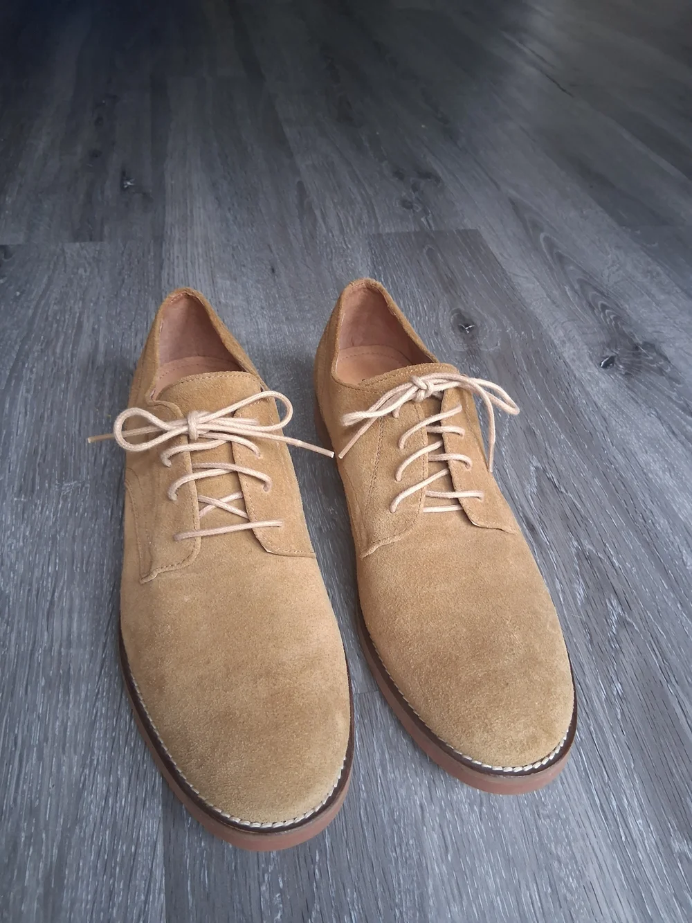G.H. Bass & Co. Men's Suede Derby Shoes in Tan Size 10 M